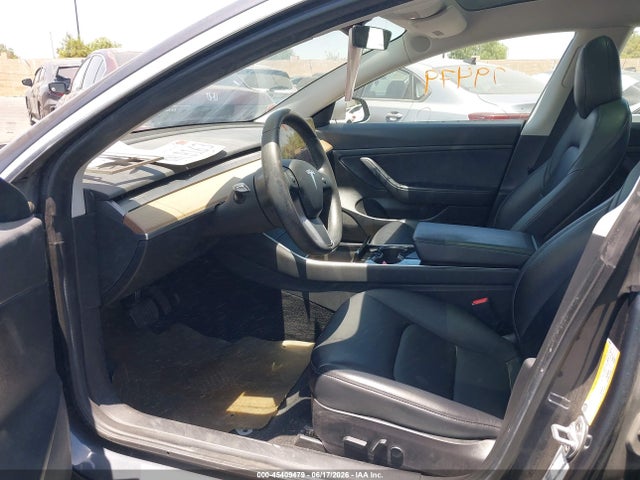 5YJ3E1EA9LF643944 Tesla Model 3 Standard Range Plus Rear-wheel Drive/standard Range Rear-wheel Drive