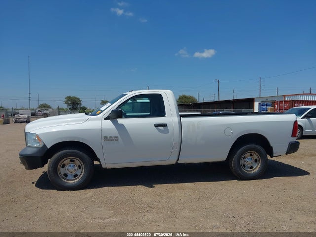 45409520 :رقم المزاد ، 3C6JR7DG0JG318196 vin ، 2018 Ram 1500 Tradesman  4x4 8' Box مزاد بيع