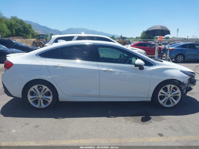 1G1BF5SM5H7257543 Chevrolet Cruze Premier Auto