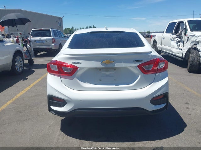 1G1BF5SM5H7257543 Chevrolet Cruze Premier Auto
