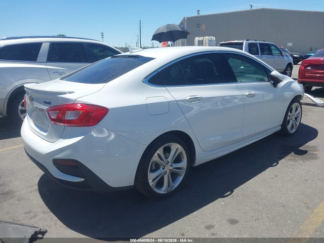 1G1BF5SM5H7257543 Chevrolet Cruze Premier Auto