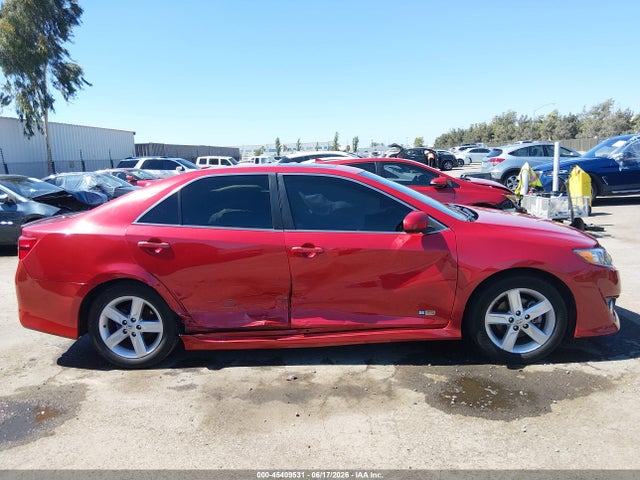 4T1BD1FK1EU125497 Toyota Camry Hybrid Se Limited Edition