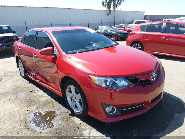 4T1BD1FK1EU125497 Toyota Camry Hybrid Se Limited Edition