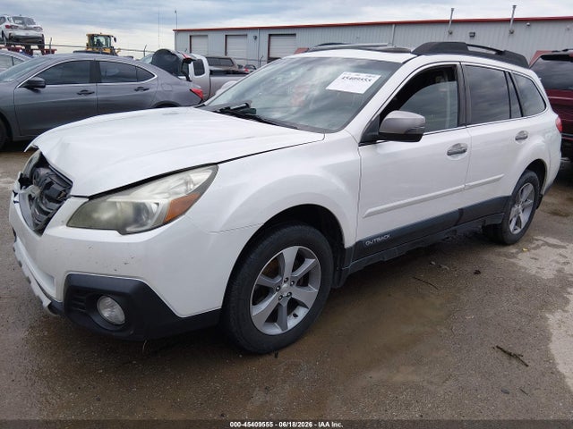 Subaru Outback 2.5i Limited 2014 4S4BRCPC9E3292099 Image 2