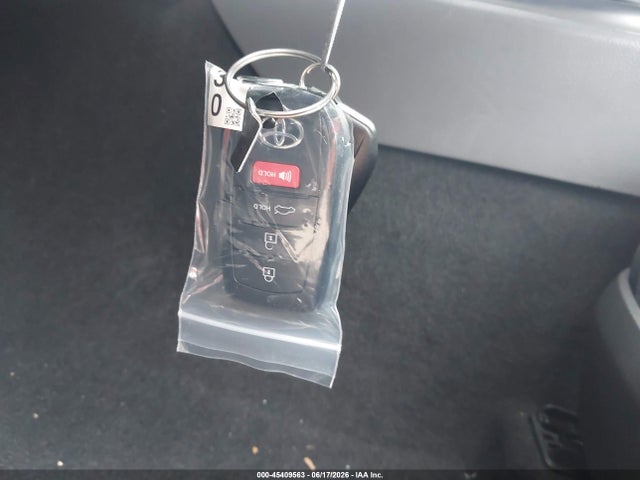 45409563 :رقم المزاد ، 4T1DAACK2TU751126 vin ، 2026 Toyota Camry Le مزاد بيع