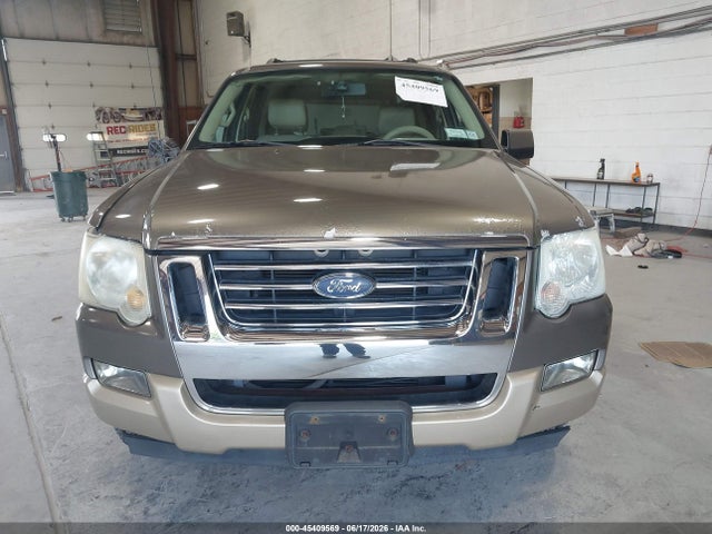 Продажа на аукционе авто 2006 Ford Explorer Eddie Bauer, vin: 1FMEU74E26ZA27421, номер лота: 45409569