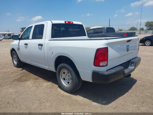 3C6RR6KG4LG253677 RAM 1500 Classic Tradesman 4x2 5&#039;7 Box