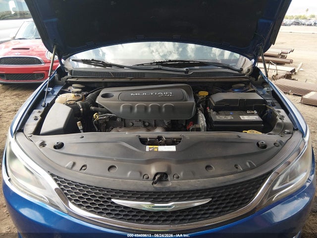 Продажа на аукционе авто 2016 Chrysler 200 Limited, vin: 1C3CCCAB8GN152423, номер лота: 45409613