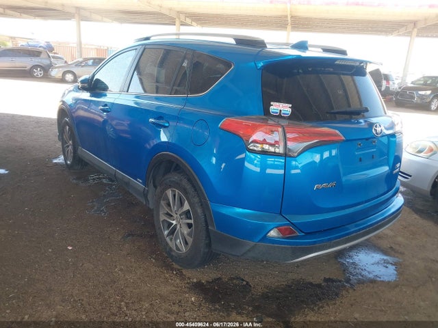 JTMRJREV6HD076338 Toyota Rav4 Hybrid Xle