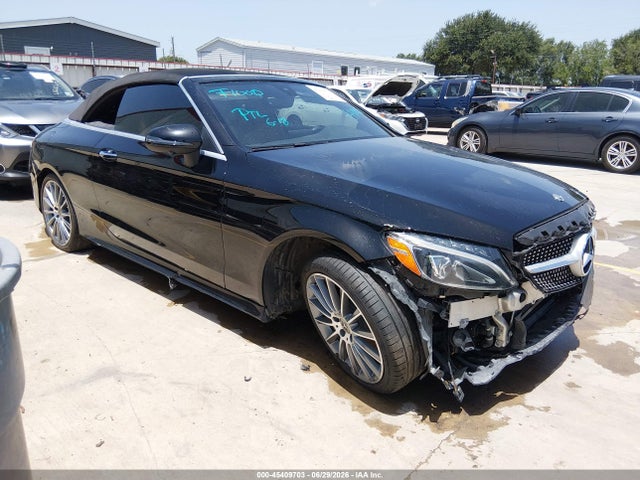 45409703 :رقم المزاد ، WDDWK4JB3JF739587 vin ، 2018 Mercedes-benz C 300 مزاد بيع