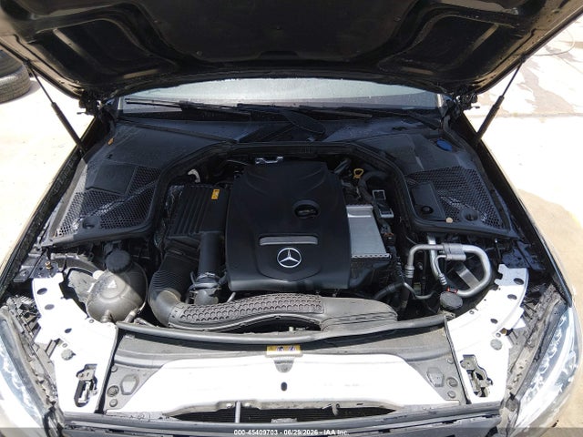 45409703 :رقم المزاد ، WDDWK4JB3JF739587 vin ، 2018 Mercedes-benz C 300 مزاد بيع