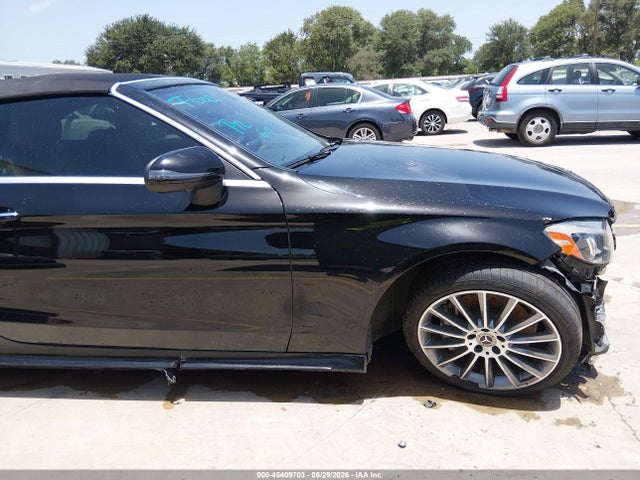 45409703 :رقم المزاد ، WDDWK4JB3JF739587 vin ، 2018 Mercedes-benz C 300 مزاد بيع