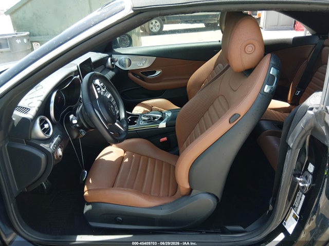 45409703 :رقم المزاد ، WDDWK4JB3JF739587 vin ، 2018 Mercedes-benz C 300 مزاد بيع