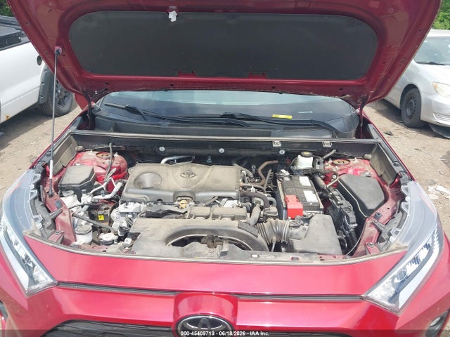 Продажа на аукционе авто 2021 Toyota Rav4 Xle Premium, vin: 2T3A1RFV9MW177155, номер лота: 45409719