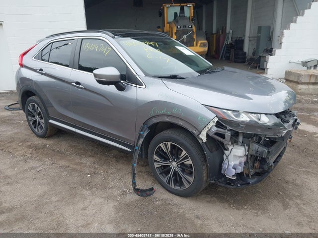 2018 Mitsubishi Eclipse Cross Sel მანქანა იყიდება აუქციონზე, vin: JA4AT5AA4JZ069393, აუქციონის ნომერი: 45409747