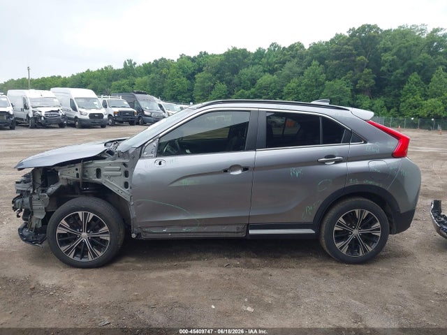 2018 Mitsubishi Eclipse Cross Sel მანქანა იყიდება აუქციონზე, vin: JA4AT5AA4JZ069393, აუქციონის ნომერი: 45409747