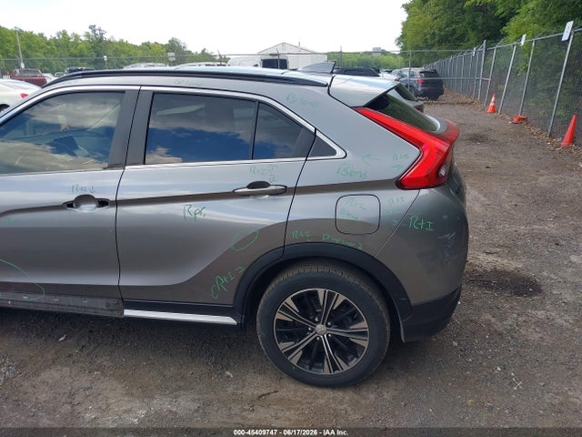 2018 Mitsubishi Eclipse Cross Sel მანქანა იყიდება აუქციონზე, vin: JA4AT5AA4JZ069393, აუქციონის ნომერი: 45409747