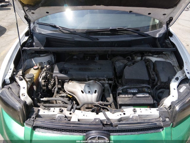 Scion XB 2014 JTLZE4FE3EJ065210 Image 10