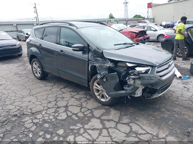 2018 Ford Escape Se მანქანა იყიდება აუქციონზე, vin: 1FMCU0GD5JUD54838, აუქციონის ნომერი: 45409781