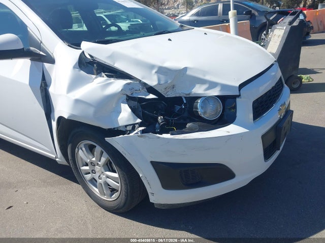 Chevrolet Sonic Lt Auto 2014 1G1JC5SH9E4187954 Image 6