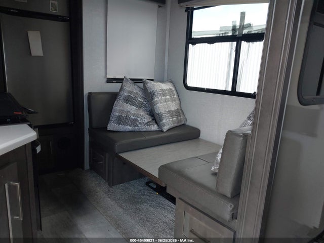 2021 Rockwood Rockwood მანქანა იყიდება აუქციონზე, vin: 4X4FRLE29M1897082, აუქციონის ნომერი: 45409821