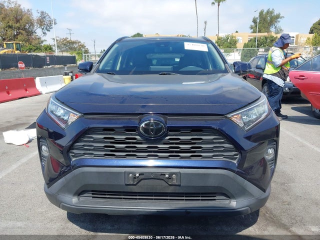 Toyota Rav4 Xle Premium 2019 JTMC1RFV1KD027530 Image 12