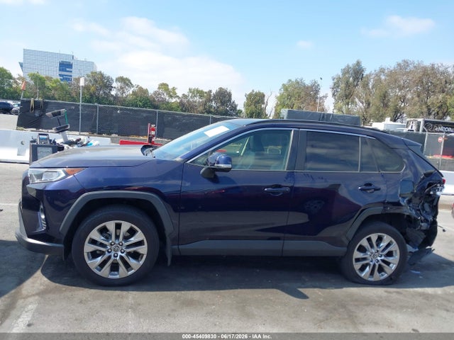 Toyota Rav4 Xle Premium 2019 JTMC1RFV1KD027530 Image 14