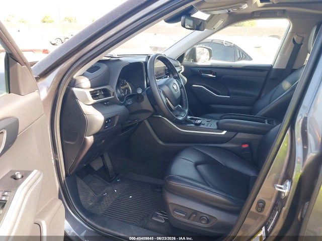 Toyota Highlander Xle 2023 5TDKDRBH7PS033511 Image 5