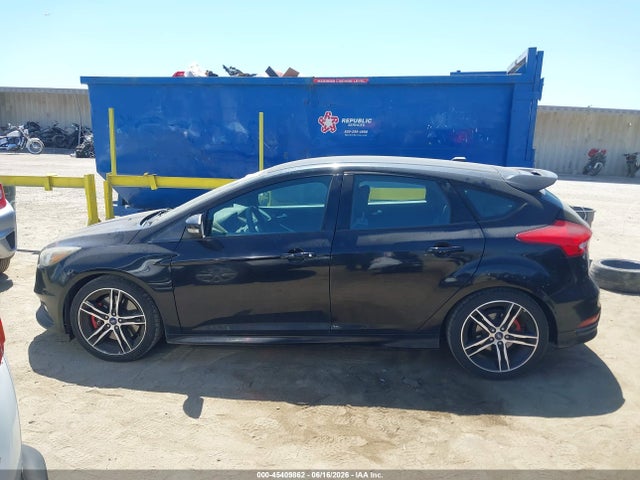 Ford FOCUS ST 2016 1FADP3L9XGL203257 Image 15