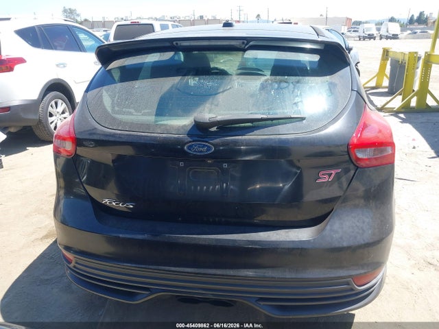 Ford FOCUS ST 2016 1FADP3L9XGL203257 Image 17