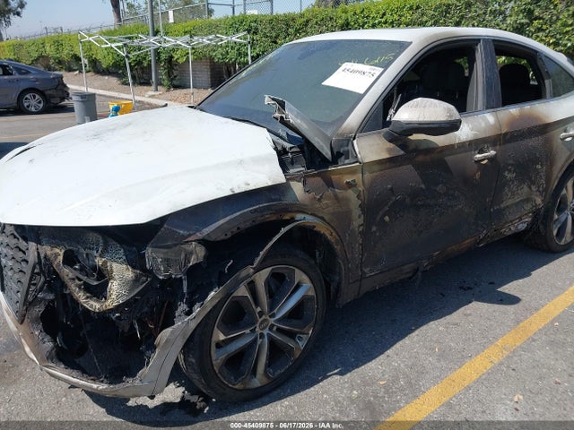 45409875 :رقم المزاد ، WA15AAFY2M2097535 vin ، 2021 Audi Q5 Sportback Premium Plus 45 Tfsi Quattro S Tronic مزاد بيع