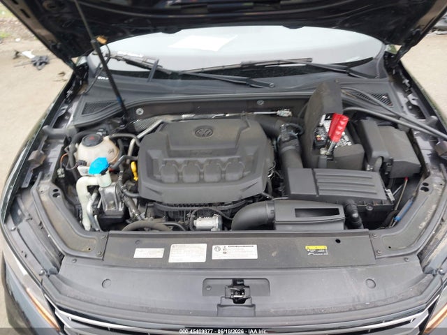 2018 Volkswagen Passat 2.0t R-line/2.0t S მანქანა იყიდება აუქციონზე, vin: 1VWAA7A35JC005596, აუქციონის ნომერი: 45409877