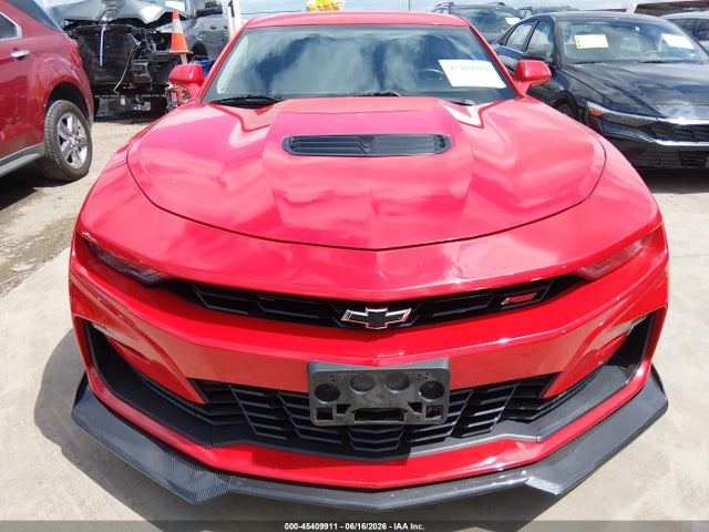 45409911 :رقم المزاد ، 1G1FD1RX7N0106157 vin ، 2022 Chevrolet Camaro Rwd  2lt مزاد بيع