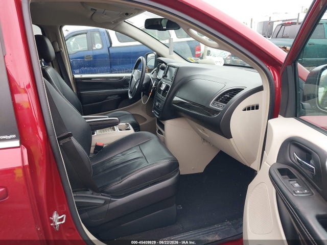 45409929 :رقم المزاد ، 2C4RC1BG6ER138637 vin ، 2014 Chrysler Town & Country Touring مزاد بيع