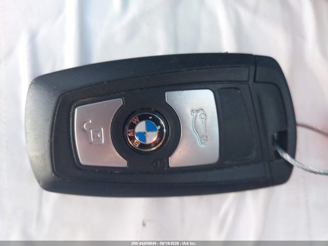 BMW 320i 2015 WBA3B1G56FNT06479 Image 11