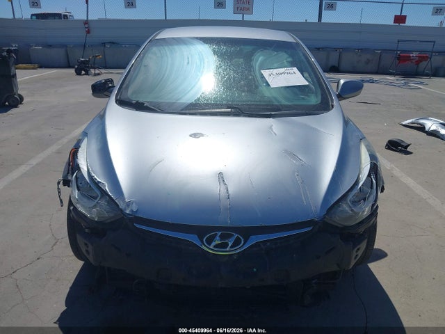 5NPDH4AE5GH662410 Hyundai ELANTRA SE