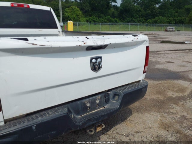 45410000 :رقم المزاد ، 3C6TR4HT6GG309378 vin ، 2016 Ram 2500 Tradesman مزاد بيع