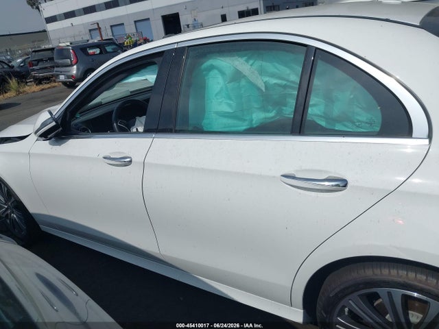 Aukcja sprzedaży 2021 Mercedes-benz E 350, vin: W1KZF8DB5MA906148, numer aukcji: 45410017