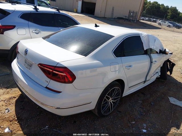 2017 Volkswagen Passat 1.8t R-line მანქანა იყიდება აუქციონზე, vin: 1VWDT7A38HC065082, აუქციონის ნომერი: 45410032