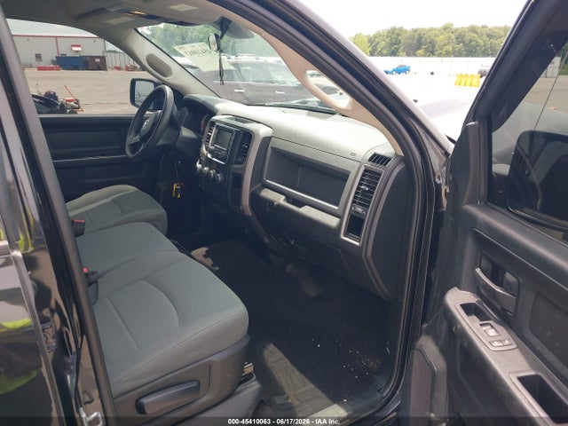 Aukcja sprzedaży 2018 Ram 1500 Express  4x4 5'7 Box, vin: 1C6RR7KT2JS148399, numer aukcji: 45410063