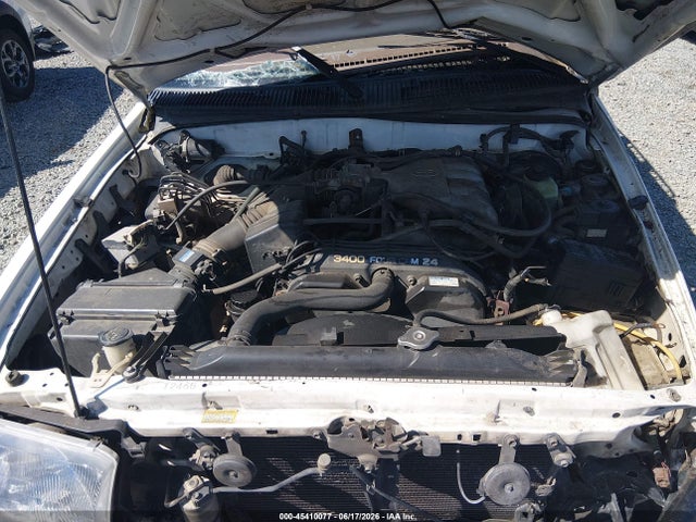 45410077 :رقم المزاد ، JT3HN86R8W0155630 vin ، 1998 Toyota 4runner Sr5 V6 مزاد بيع