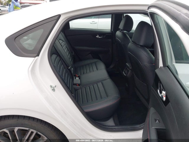 KIA FORTE GT 2023 3KPF44AC9PE584124 Image 8