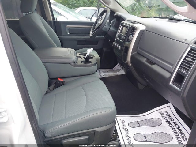 Продаж на аукціоні авто 2018 Ram 1500 Slt  4x4 6'4 Box, vin: 1C6RR7GG5JS120639, номер лоту: 45410113