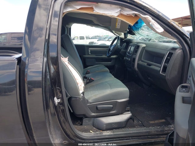 Продажа на аукционе авто 2016 Ram 1500 Express, vin: 3C6JR6AG4GG289437, номер лота: 45410151