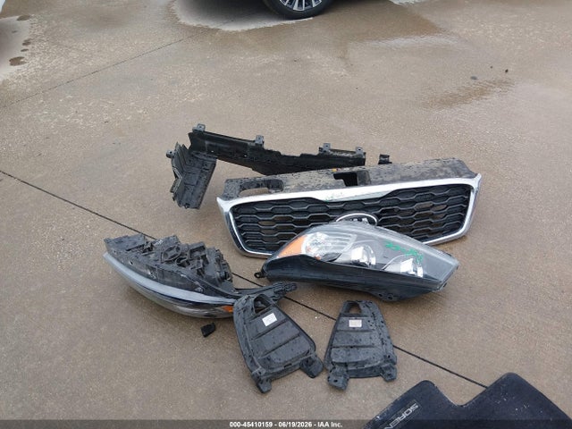 45410159 :رقم المزاد ، 5XYPG4A35LG675402 vin ، 2020 Kia Sorento 2.4l L مزاد بيع