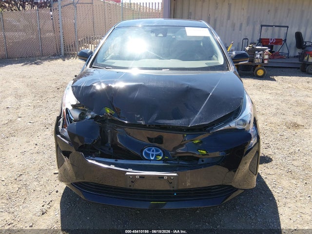 JTDKARFU5H3043294 Toyota Prius Three