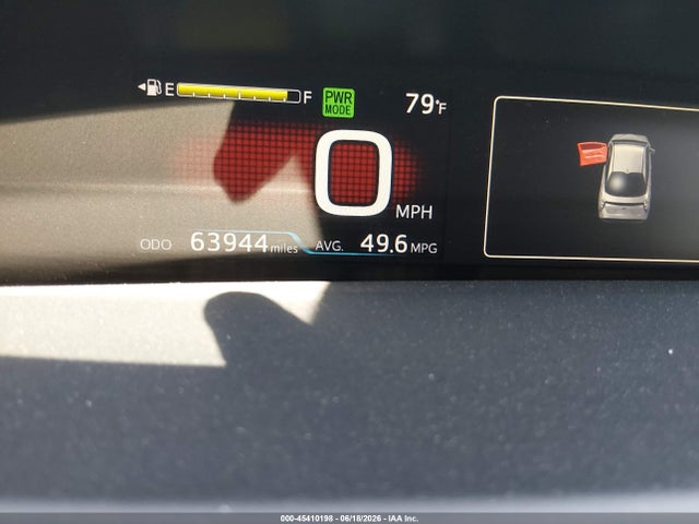 JTDKARFU5H3043294 Toyota Prius Three