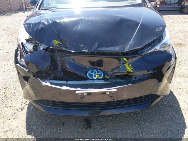 JTDKARFU5H3043294 Toyota Prius Three