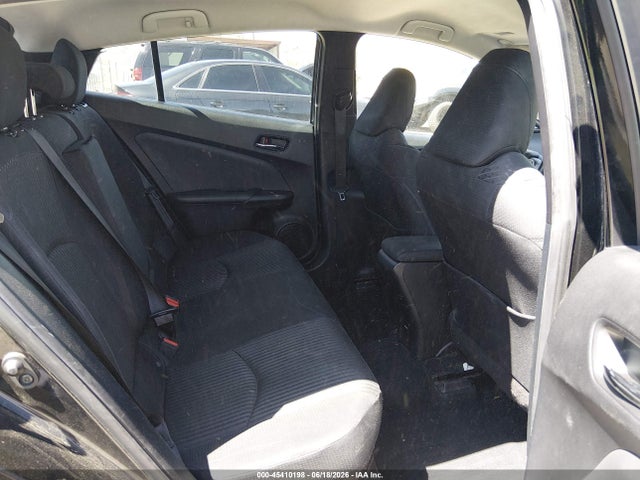 JTDKARFU5H3043294 Toyota Prius Three