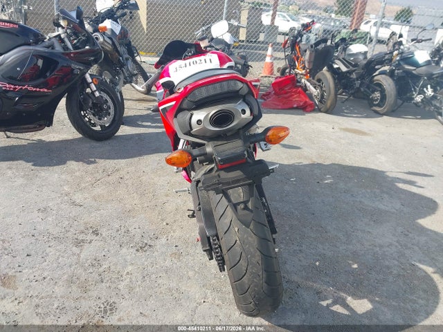 Honda Cbr600 Rr 2017 JH2PC40H3HK300044 Image 6